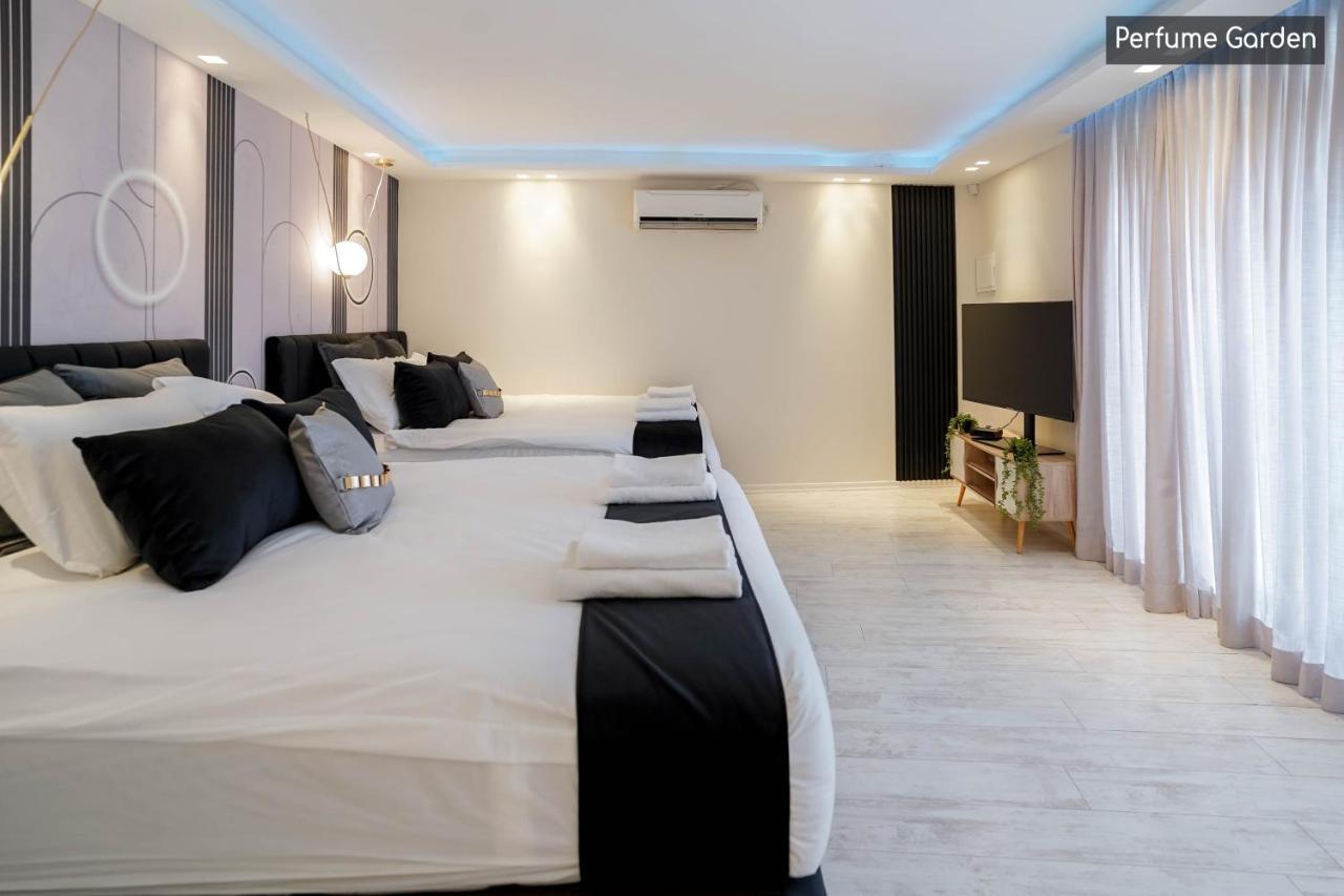 Yalarent Mountainside Luxury Apartments With Private Pool Эйлат Экстерьер фото