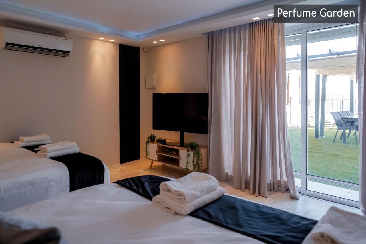 Yalarent Mountainside Luxury Apartments With Private Pool Эйлат Экстерьер фото